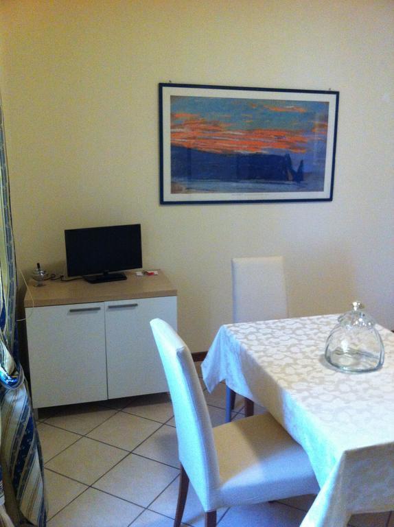 Residence Principessa Clotilde Montecatini Terme Cameră foto