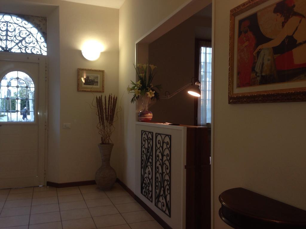 Residence Principessa Clotilde Montecatini Terme Cameră foto